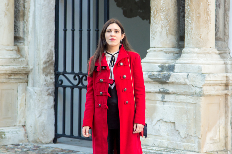 wool long coat red outerwear americo tavar white ruffles black bow zara shirt 3315 EN 805x533 photo Le Fashionaire What is meant to be will always find a way wool long coat red outerwear americo tavar white ruffles black bow zara shirt 3315 EN 805x533